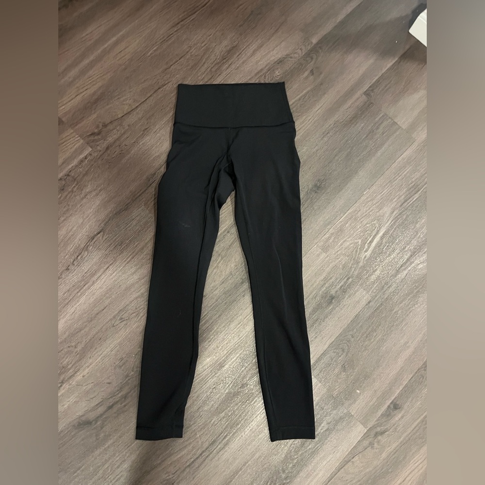 black lulu leggings